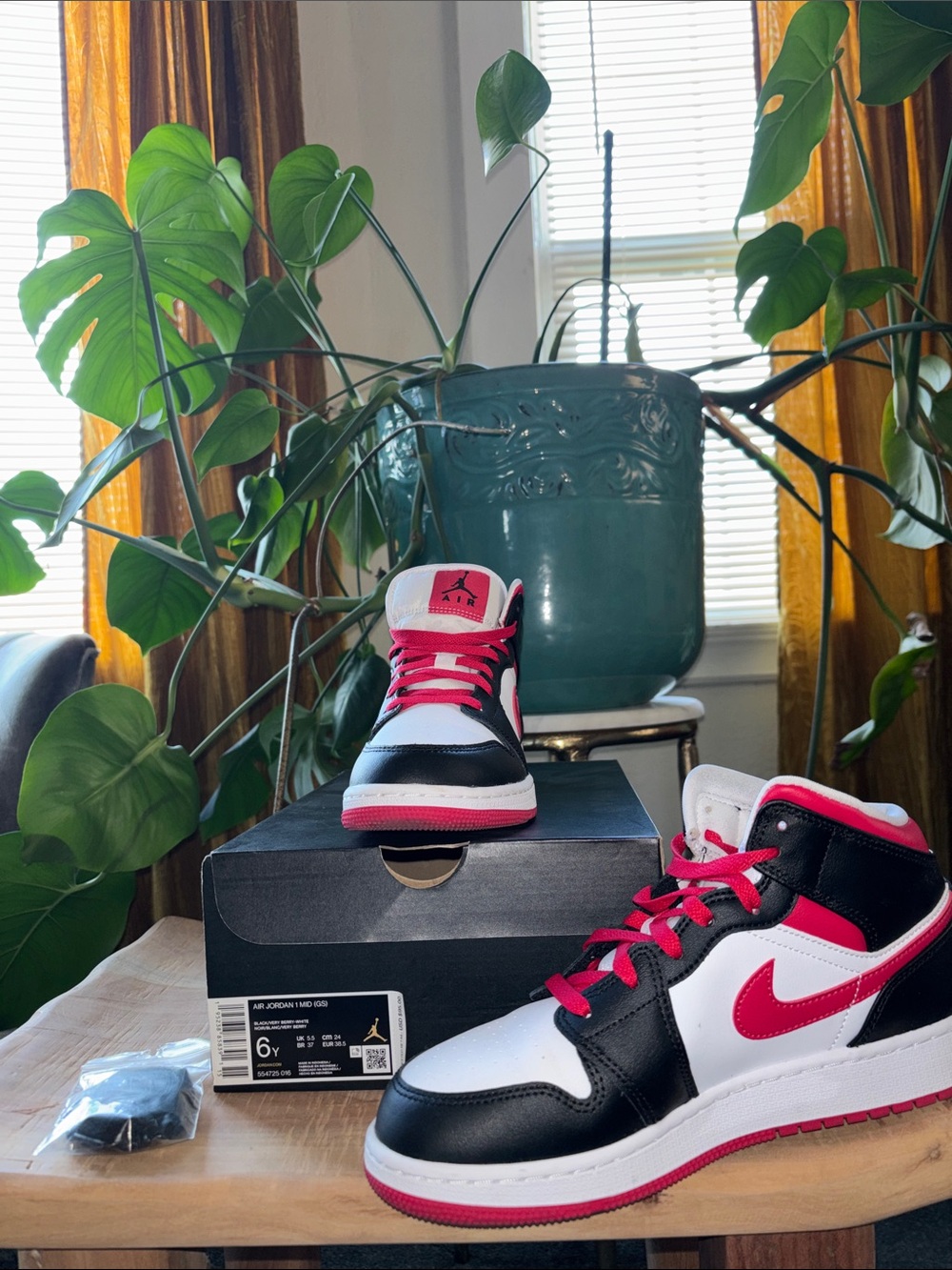 Jordan Kids Black, White & Pink High-Top Sneakers
